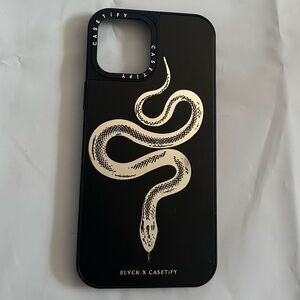 🐍🖤 Black and Silver CASETiFY iPhone 15 Pro Max Case 🖤